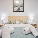 Victorina By Basque Homes Apartment *