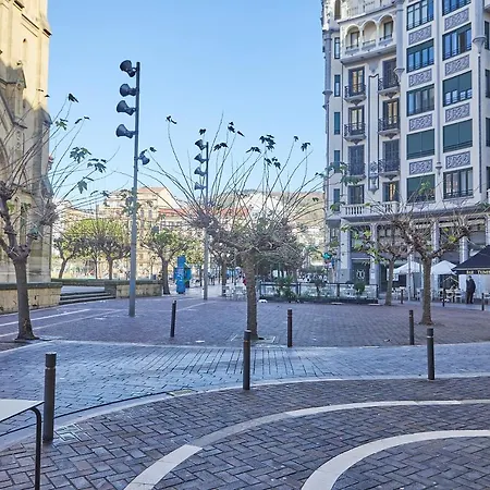 Victorina By Basque Homes 산세바스티안
